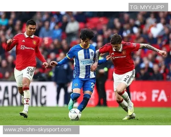 奥特赞赏狄龙强硬作风与求胜欲望展现出独特魅力与团队精神