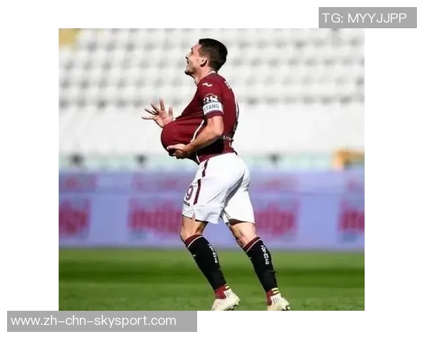 费内巴切两球员袭击加拉塔萨雷总监获16个月缓刑判决