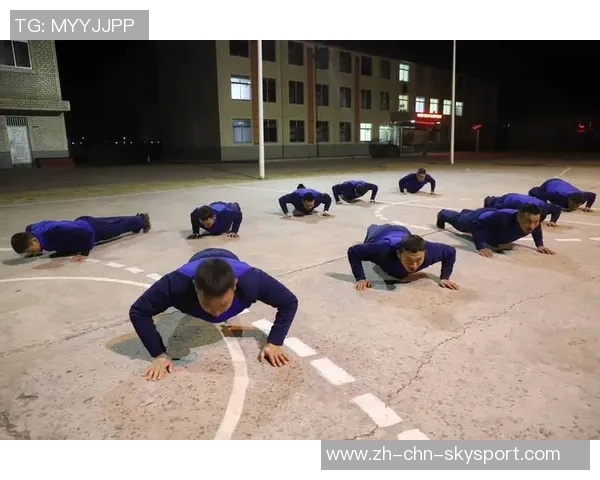 老詹强调夏训应结合球队战术进行针对性训练以提升实战能力 老詹强调夏训应结合球队战术进行针对性训练以提升实战能力