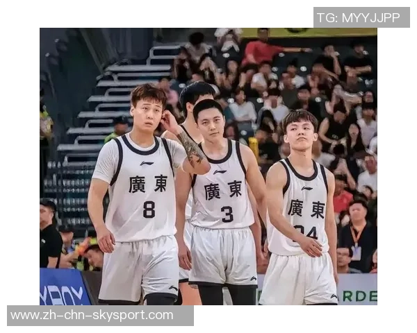 CBA全明星正赛阵容揭晓赵睿徐杰领衔首发胡明轩等人担任替补 CBA全明星正赛阵容揭晓赵睿徐杰领衔首发胡明轩等人担任替补