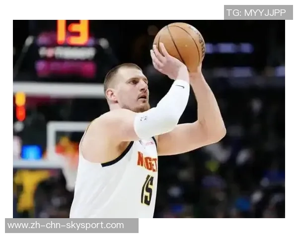 库明加成功指挥库里换防盖掉约基奇勾手展现防守实力